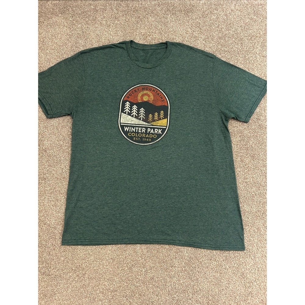 Winter Park Colorado Rocky Mountains T-Shirt Mens XL Green Excellent Graphic Tee